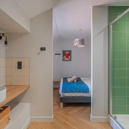 Apartmanhotel Felix - Climatisation, Arrivee Autonome, Centre De Sur Isere 3*